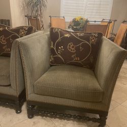Set Of 2 stunning Custom chairs.    $500 For Set!!!  