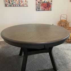 Standard Height Round Dining Table