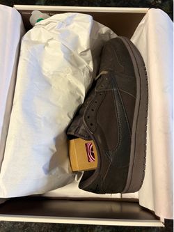 Size 10 Travis Scott Velvet Brown