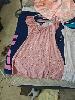 Vendo estos vestidos