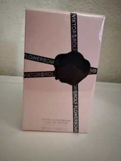 Viktor & Rolf / Petite Flowerbomb