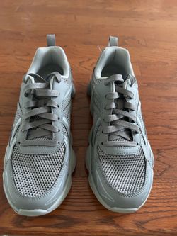 Men’s footwear Size (11)