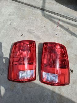 2013 taillights RAM