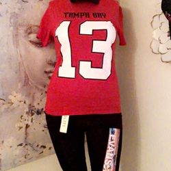 Tampa Bay Buccaneers Evans Outfit 
