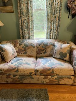 Beautiful Floral Printed Sofa Bed Loveseat, $350