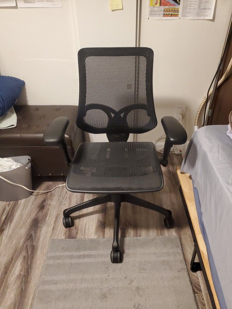 Adjustable Office Chair