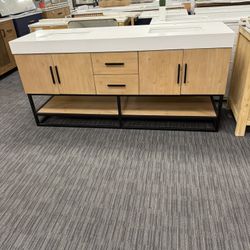 72” Bathroom Vanity In Wood Color 