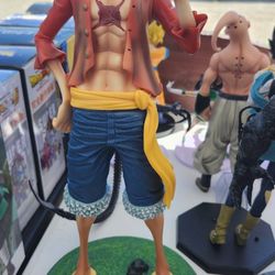 One Piece Straw Monkey D. Luffy Statue