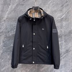 Burberry Black Jacket 24ss New 