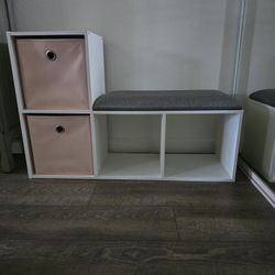 Cube organizer shelf with bench