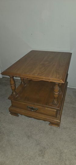 Maple end table