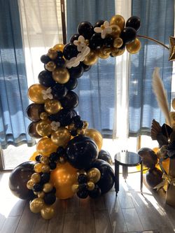 Bollon Decorations