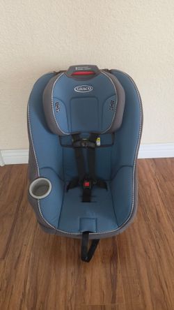 Graco Contender™ 65 Convertible Car Seat And Booster Seat ( Price Firm!)