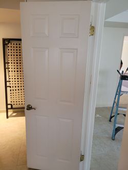 11 used doors$50