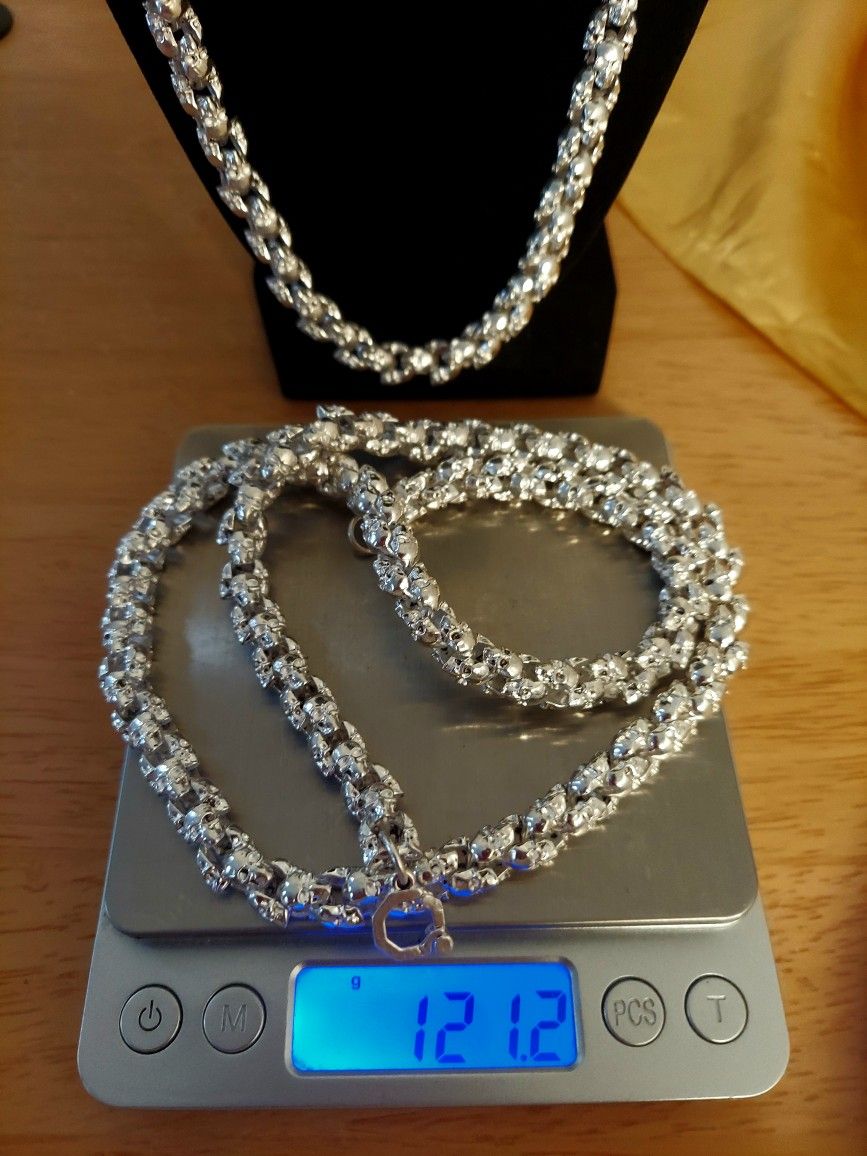 ** HANDMADE **HIP-HOP** SKULL KNITTING** TIBETAN SILVER PLATED #925 ** LENGTH: 60 Cm./24 Inches.** WIDTH: 1.0 Cm./0.5 Inches** WEIGHT: 121.2 Grams.**