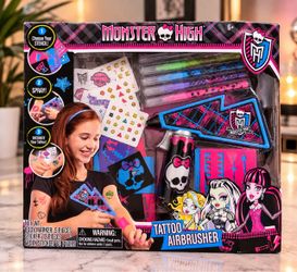 Monster High Tattoo Airbrusher Set
