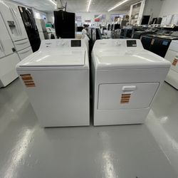 Whirlpool 4.2-4,3 Cu Ft Top Load Washer in White With 2-in-2 Removable Agitator 