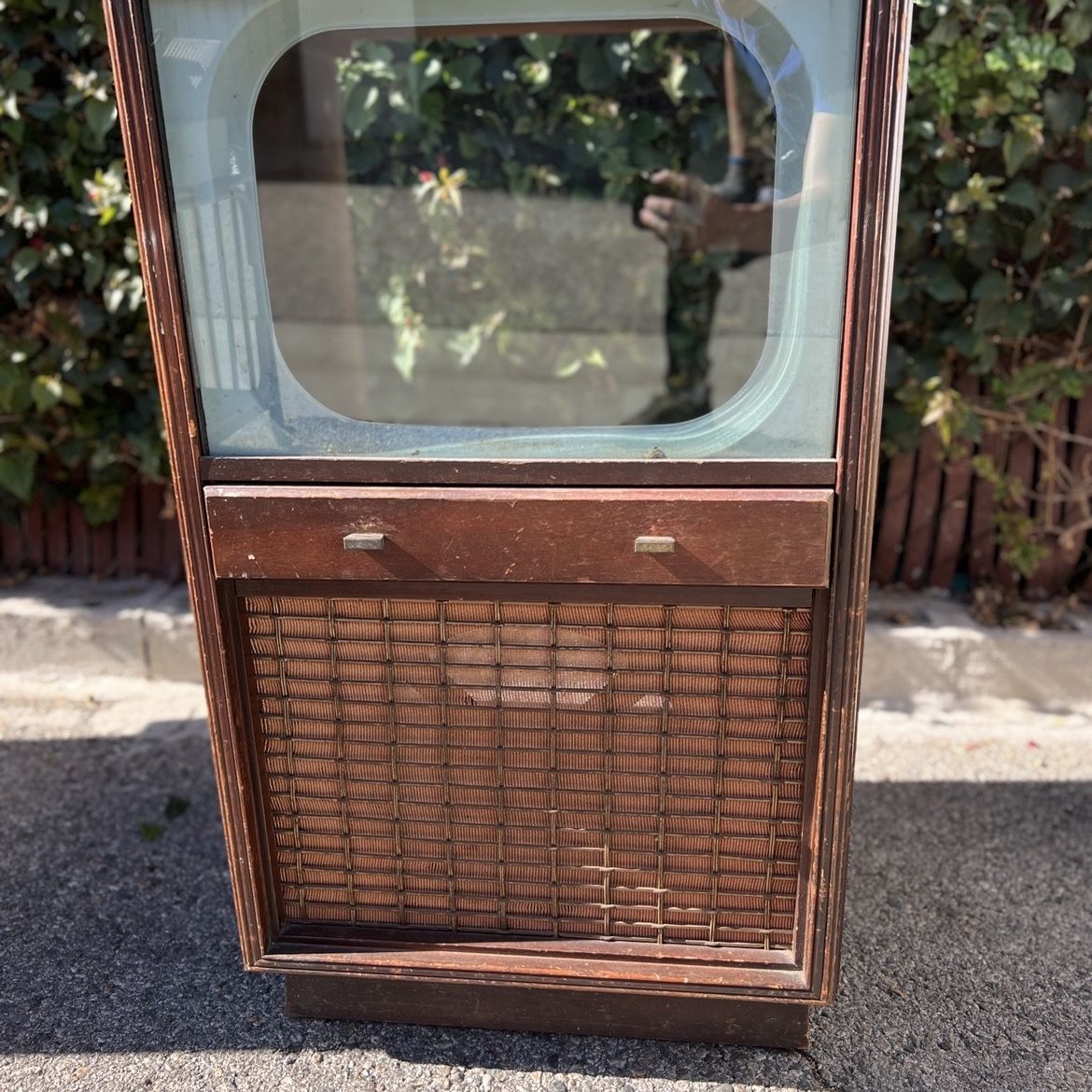 Gutted 1950s Vintage Television TV for Sale in Los Angeles, CA