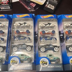 Hot Wheels 2017 Snow Stormers 5-Pack