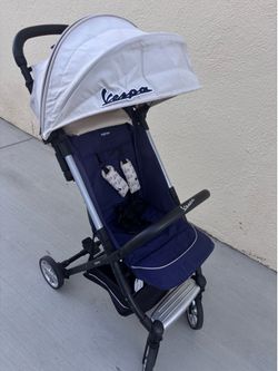 Compact stroller