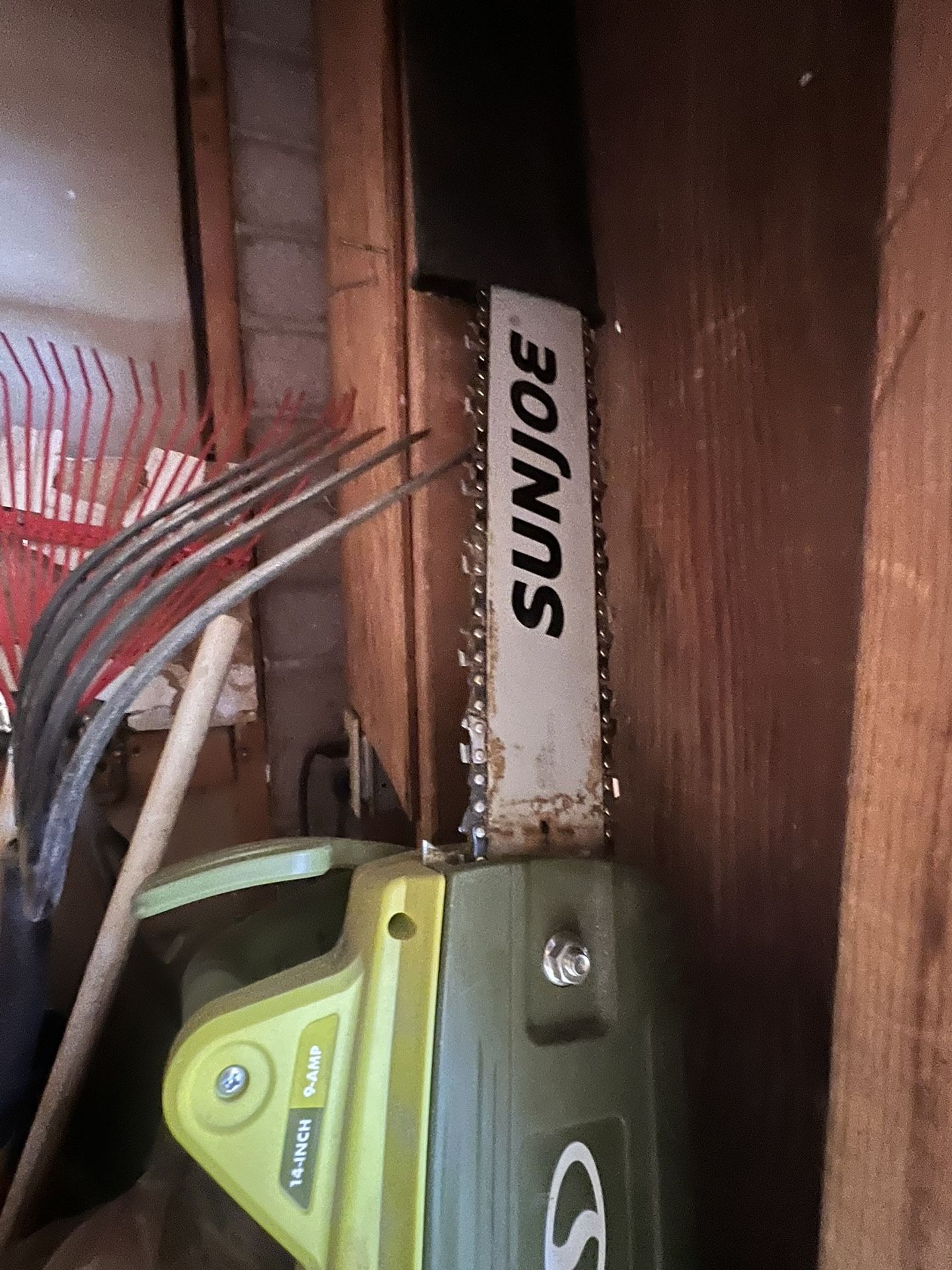 Chain Saw