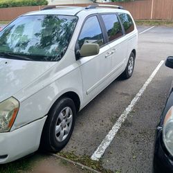 2010 KIA Sedona