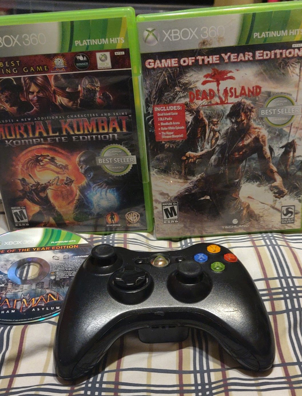 XBOX 360 GAMES AND CONTROLLER