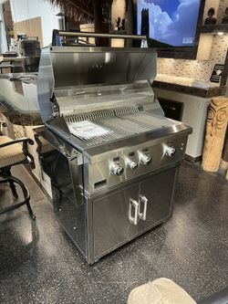 BBQ Grill - 34” Broilmaster 