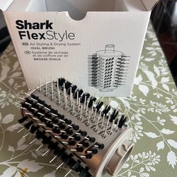 Shark flex style brush