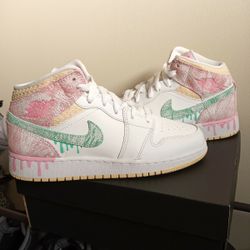 Jordan 1 Mid Paint Drip