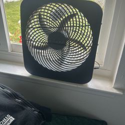 Window Seal Fan 