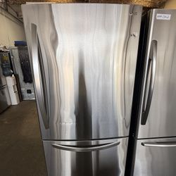 Lg Bottom Freezer Fridge 