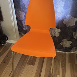 Orange Chair ^_^