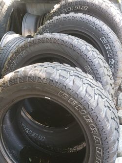 22in. Tires Like New