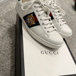Gucci Size 9