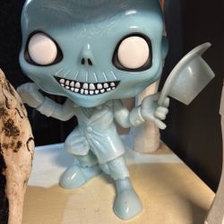 Haunted Mansion Pop Figure 