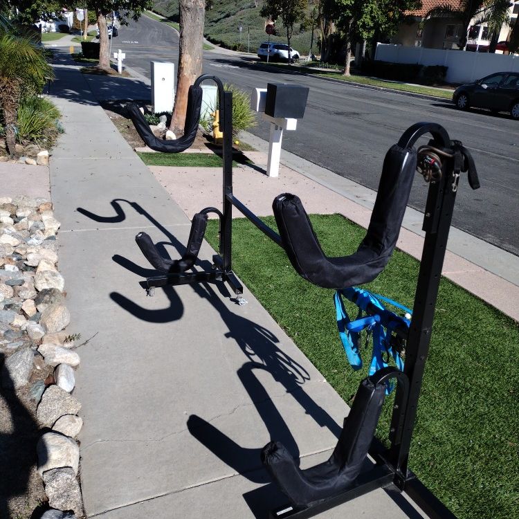 Kayak Rack Double with Rollers for Sale in Corona, CA - OfferUp