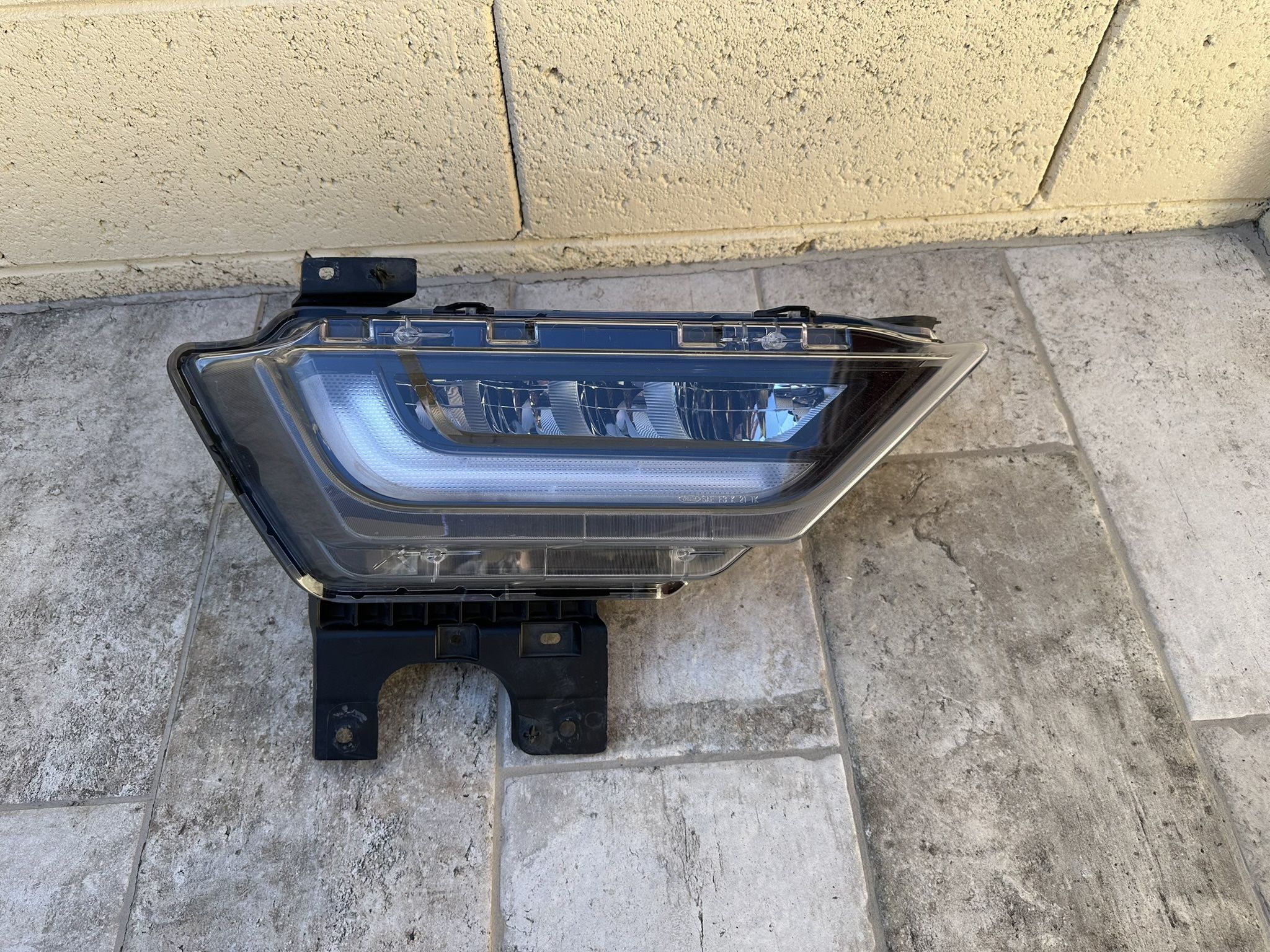 Ford F-150 Fog Light 2021-2023, Ford F-150 Fig Lamp, OEM ORIGINAL FORD, passenger side 