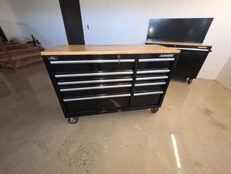 Husky 52-Inch 10-Drawer Mobile Workbench