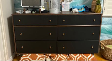 6 drawer dresser !!