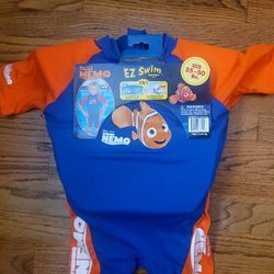 Brand New Finding Nemo Floatation Wet Suit Disney Pixar Child 2T-7 weight 30-50 lbs 