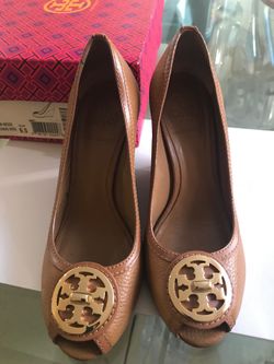 Tory Burch. Size 6 1/2