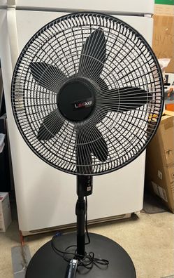 Lasko Black Fans With Remote