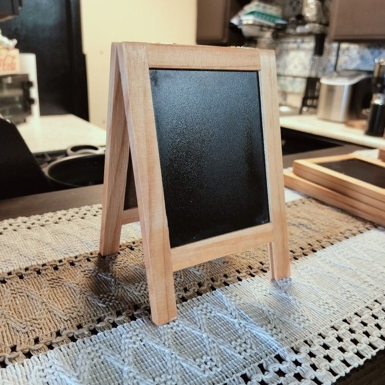 Mini Easels (Chalk&Cork Board)
