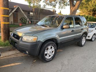 2005 Ford Escape XLT