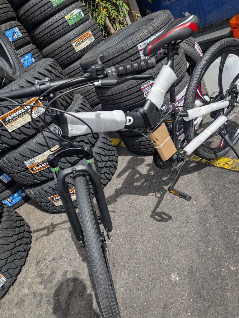 Bisikleta Nueva
