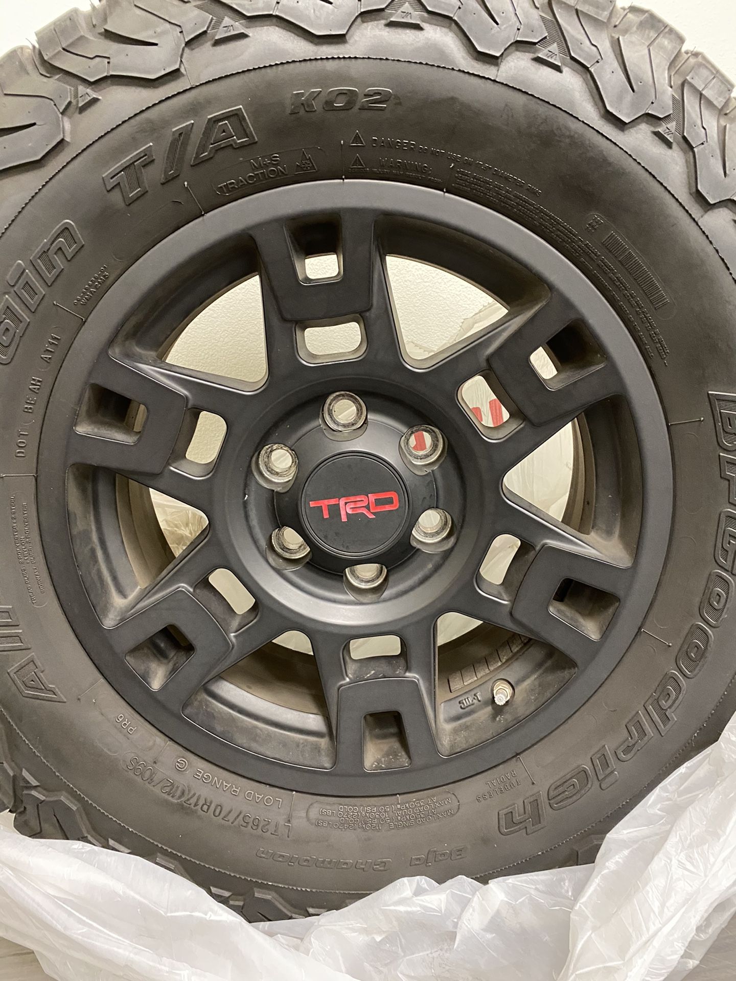 Toyota SEMA wheels & tires