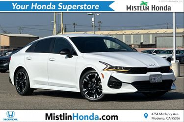2022 Kia K5