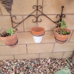 Metal Rack Plant Holder With  Clay Pot 