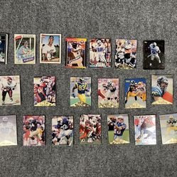 Collectible cards from the 90's 👁️👇🏻the Description  CsH 